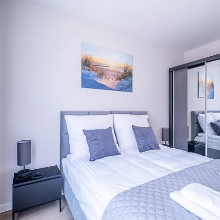 Apartament Z Balkonem I Miejscem Parkingowym W Centrum Gdanska - Scala Gdansk