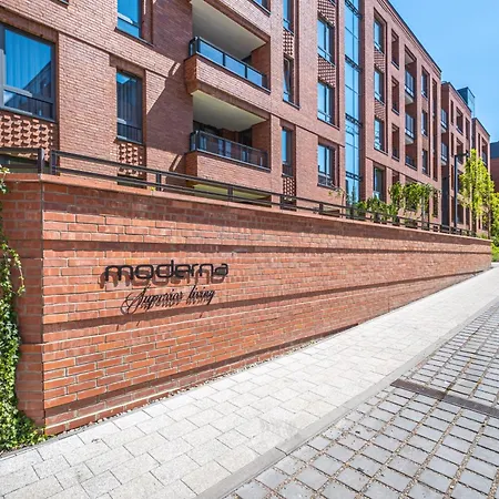 Apartament Z Balkonem I Miejscem Parkingowym W Centrum Gdanska - Scala Gdaňsk